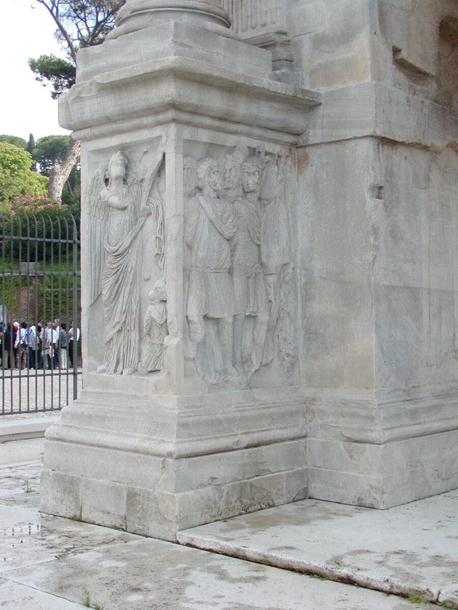 Arch of Constantine, sculpted plinth