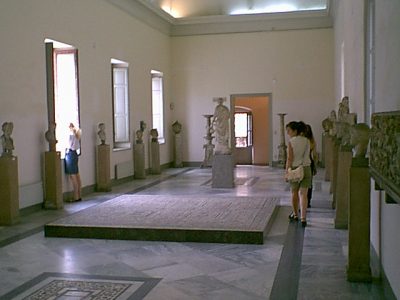 Archeological Museum "A. Salinas" - 1999-08-13-131036