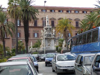 Piazza del Parliamento - 2001-09-12-123810