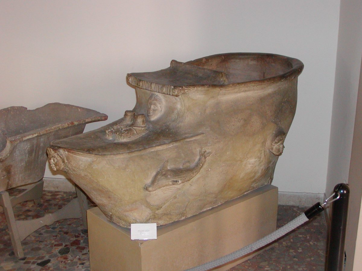 Archeological Museum "A. Salinas" - 2001-09-16-124034