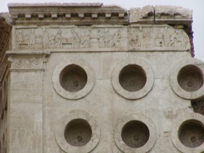 Mausoleum di Eurysace - 2002-08-31-181446