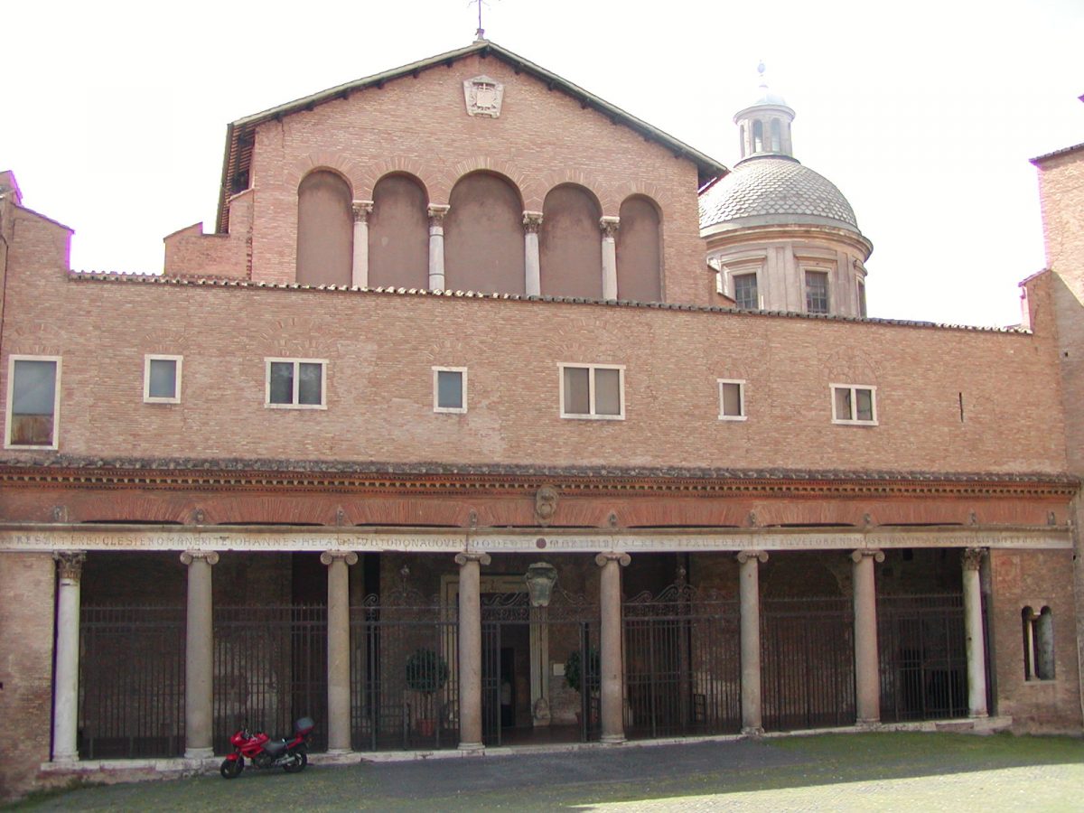 Piazza Santi Giovanni e Paolo - 2002-09-07-152120