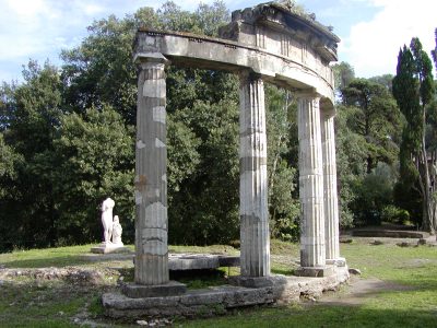 Hadrian's Villa - 2002-09-08-154704