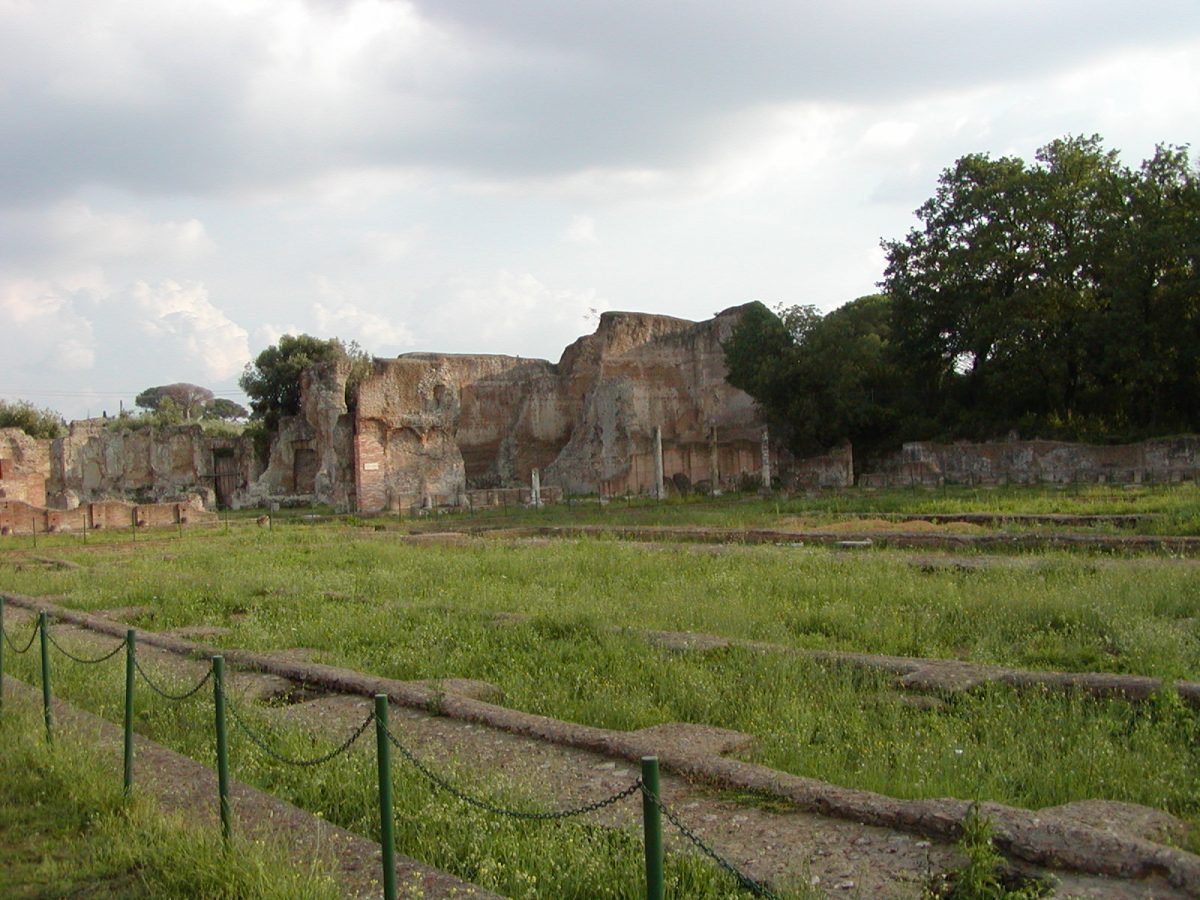 Hadrian's Villa - 2002-09-08-173315