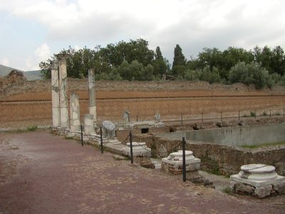 Hadrian's Villa - 2002-09-08-180238