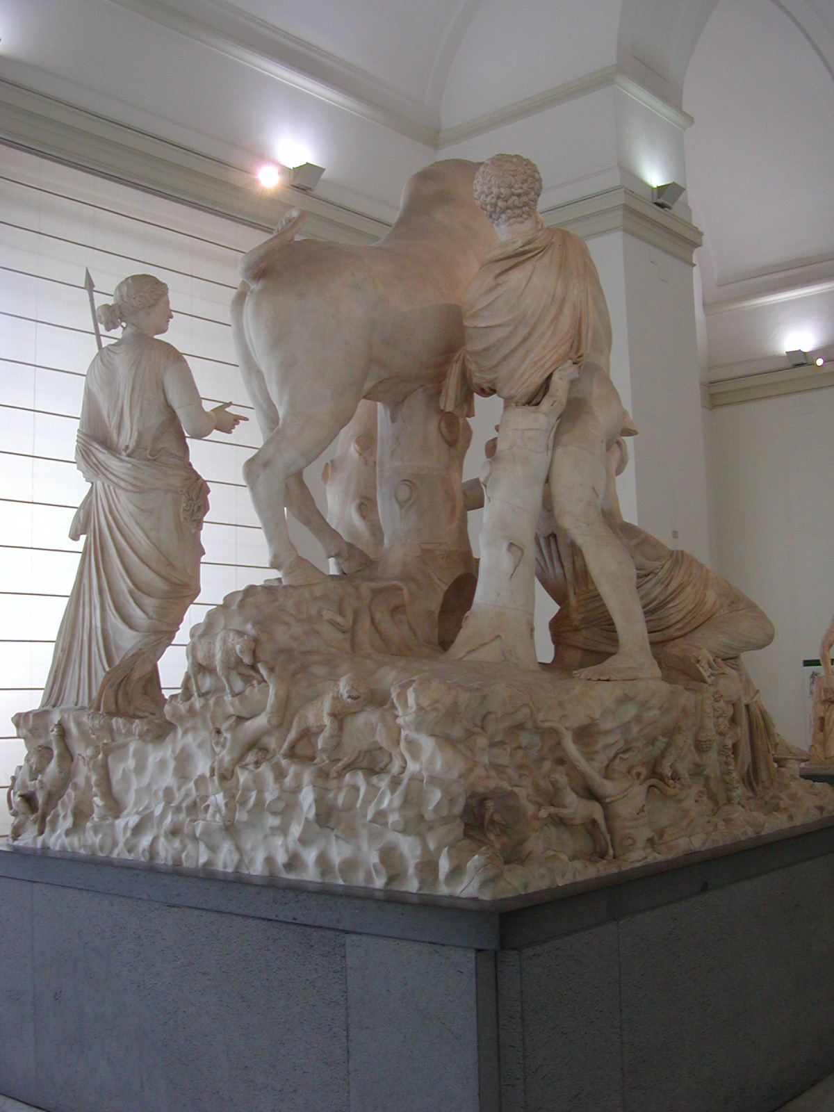 Museo Archeologico Nazionale - 2002-09-13-095554
