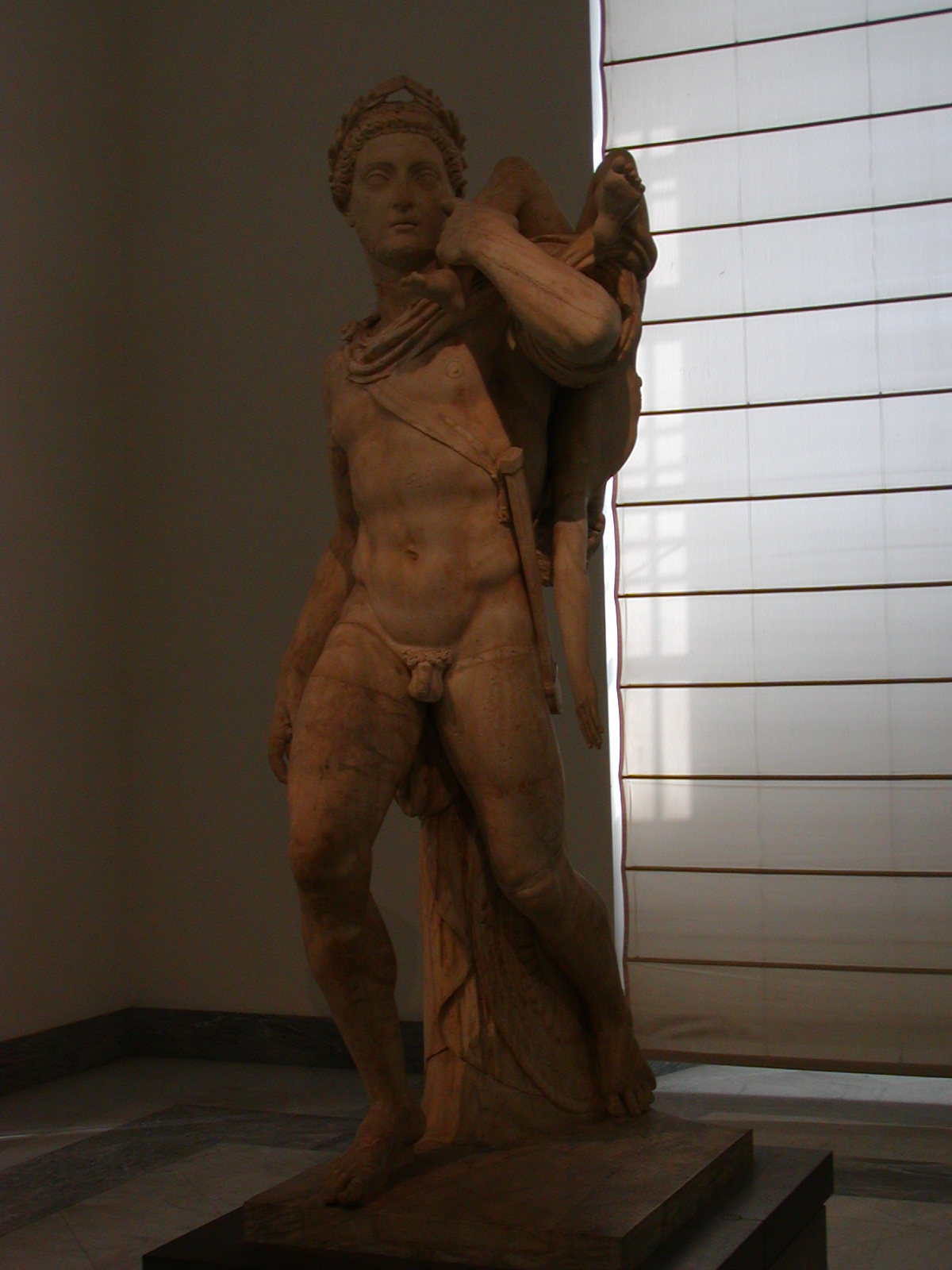 Museo Archeologico Nazionale - 2002-09-13-100439