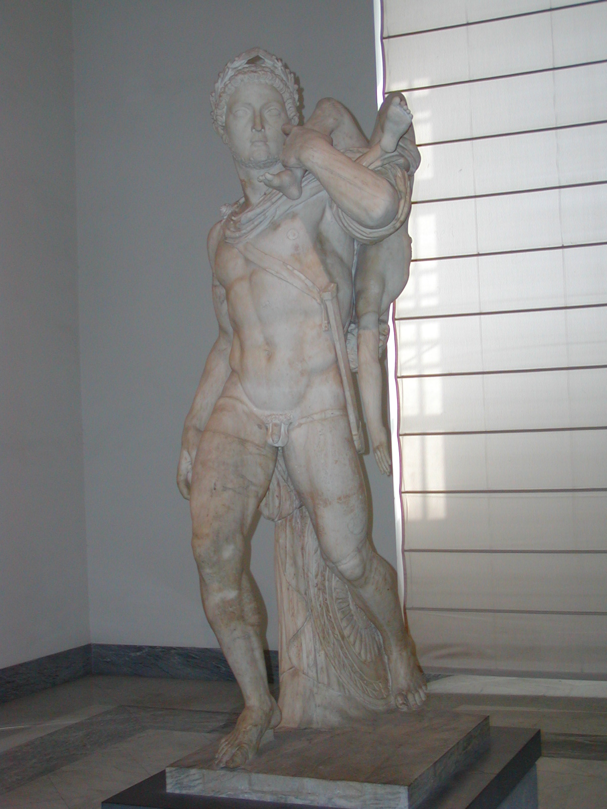 Museo Archeologico Nazionale - 2002-09-13-100448