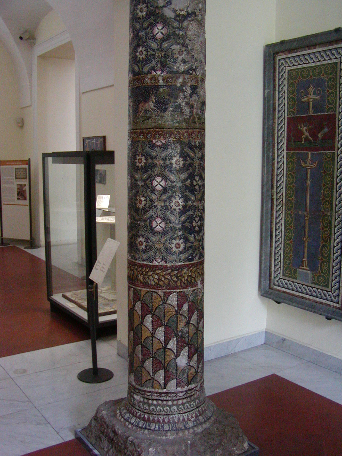 Museo Archeologico Nazionale - 2002-09-13-104827