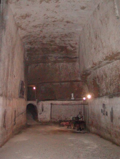 Subterranean Naples - 2002-09-13-163721