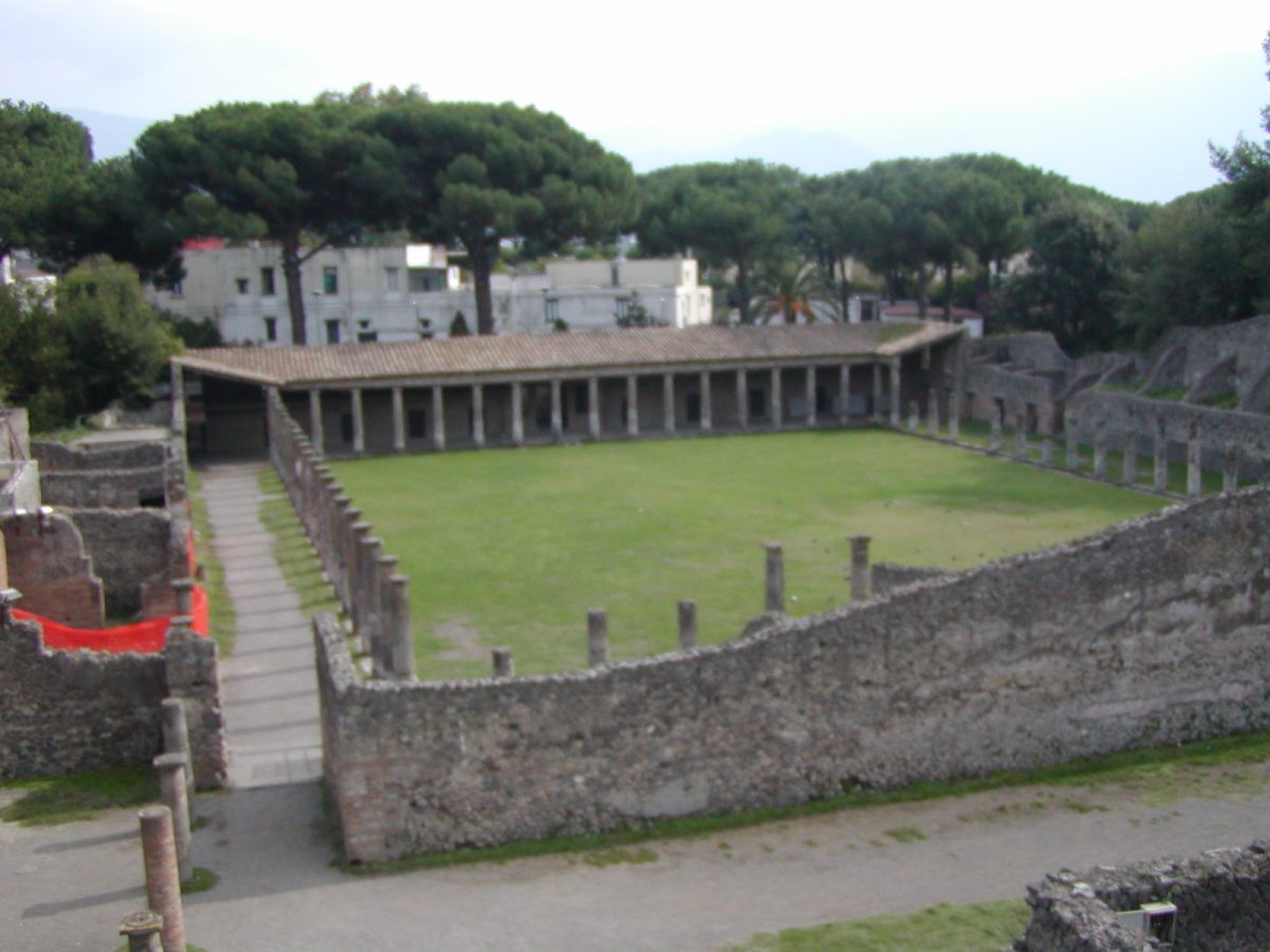 Pompeii - 2002-09-14-145609