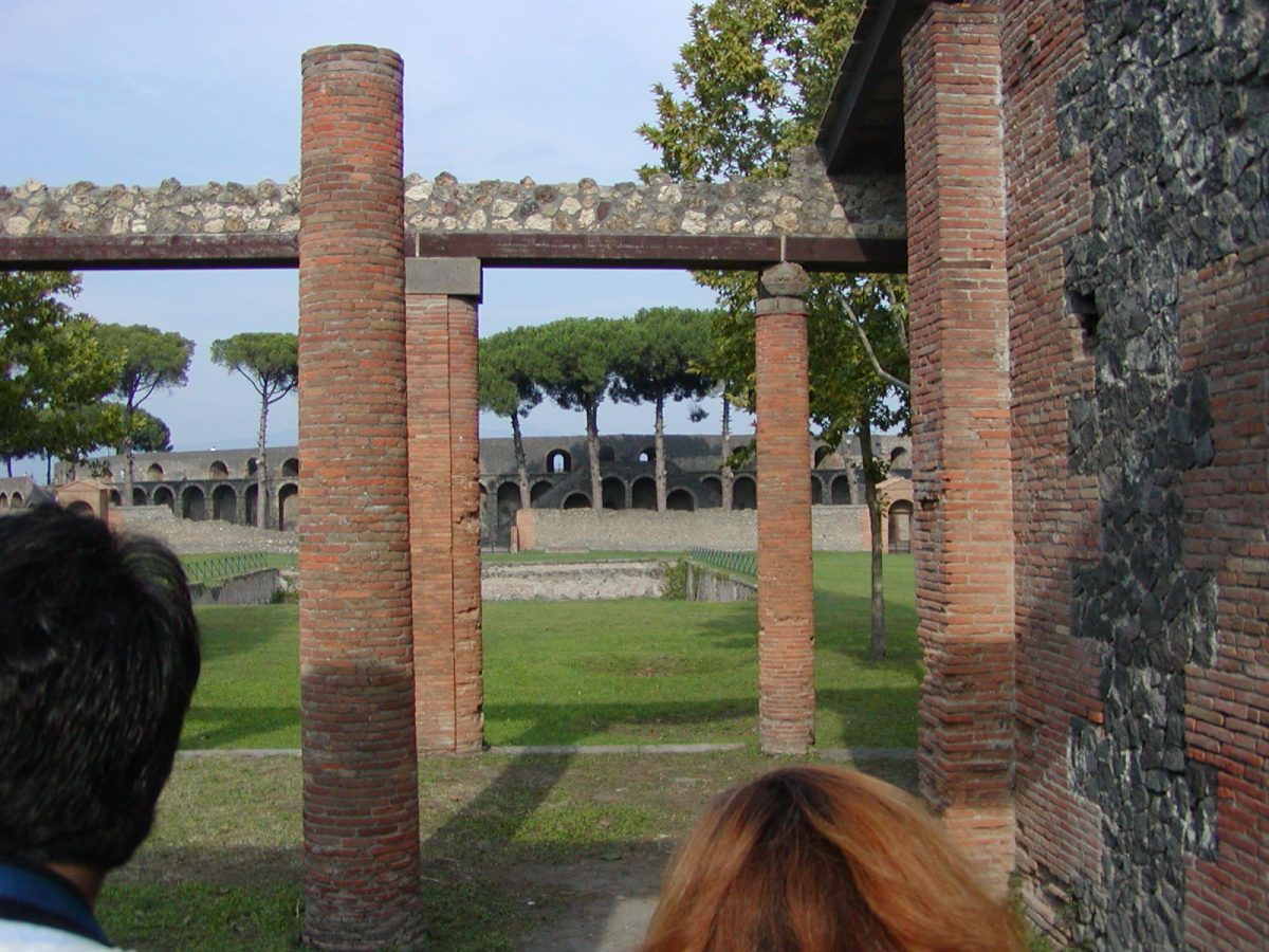 Pompeii - 2002-09-14-163101
