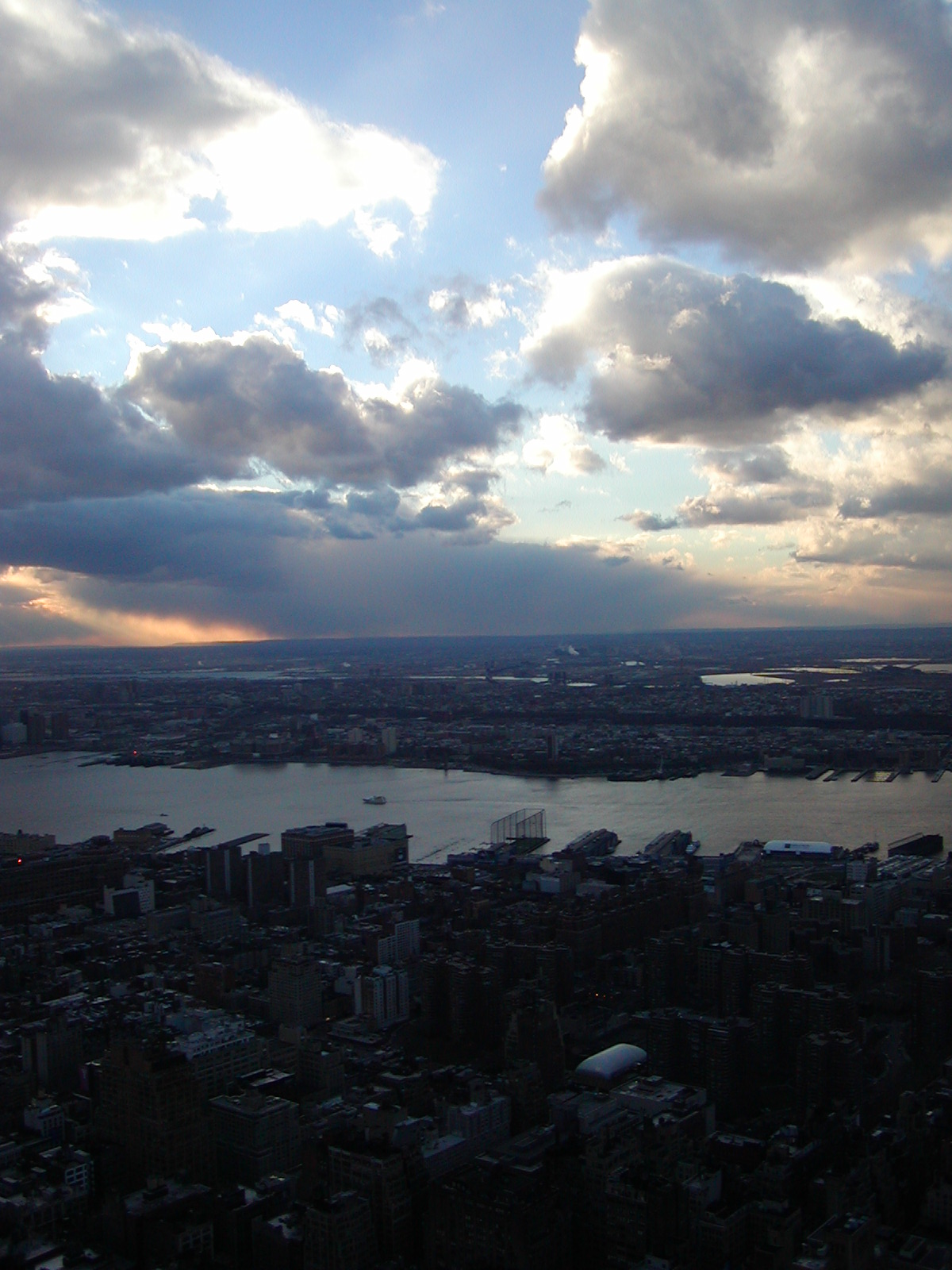 Empire State Building - 2003-01-10-151327
