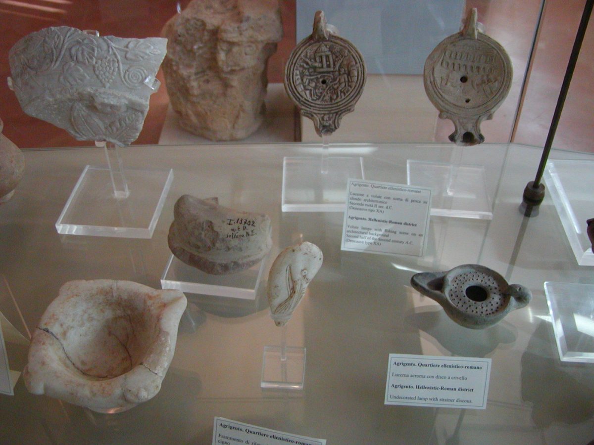 Archaeological Museum - 2003-12-27-131249
