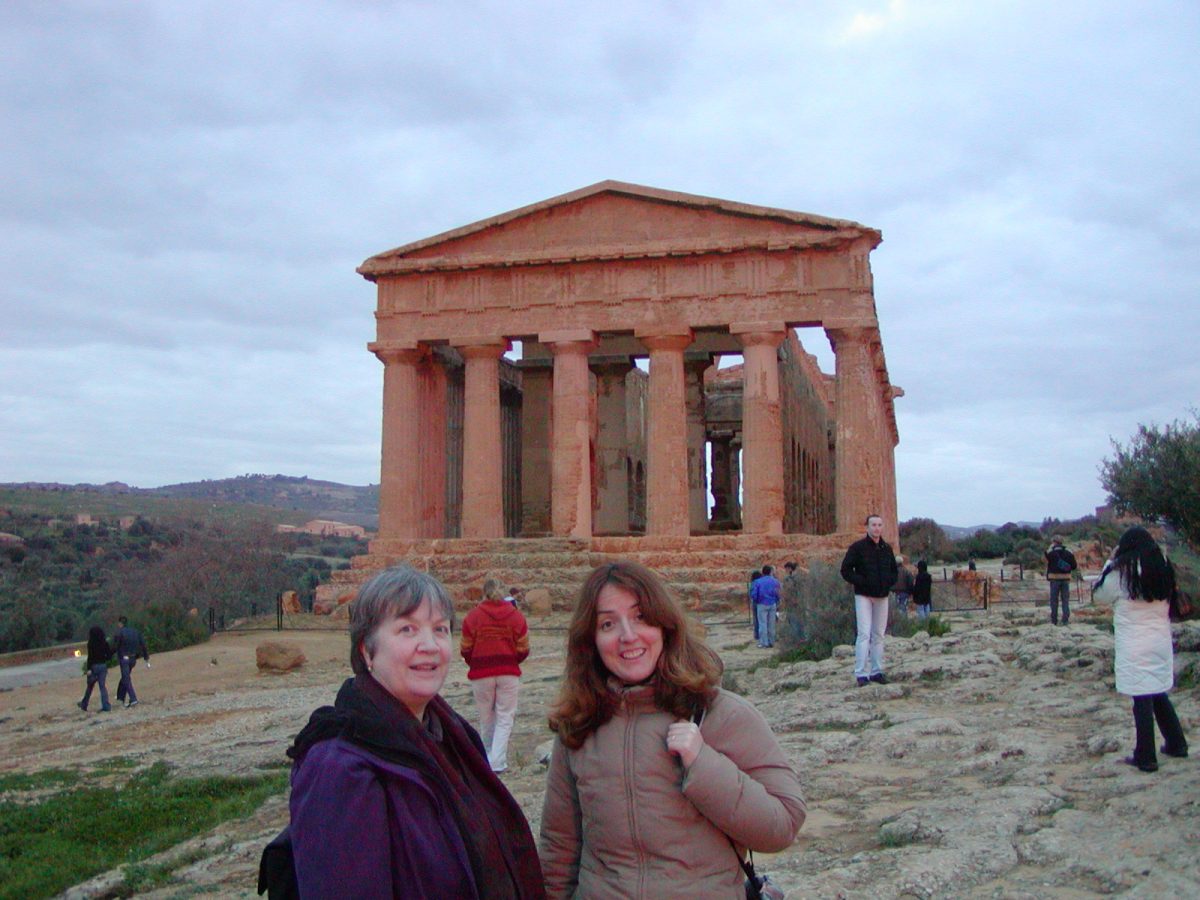 Valley of the Temples - 2003-12-27-165050