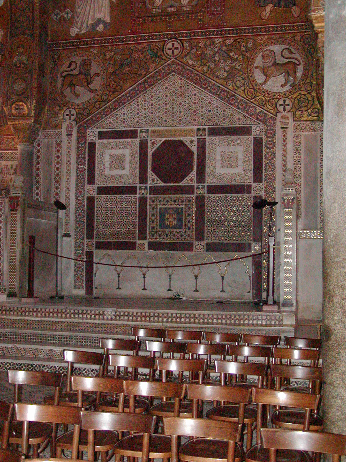 Palatine Chapel - 2004-01-04-123947