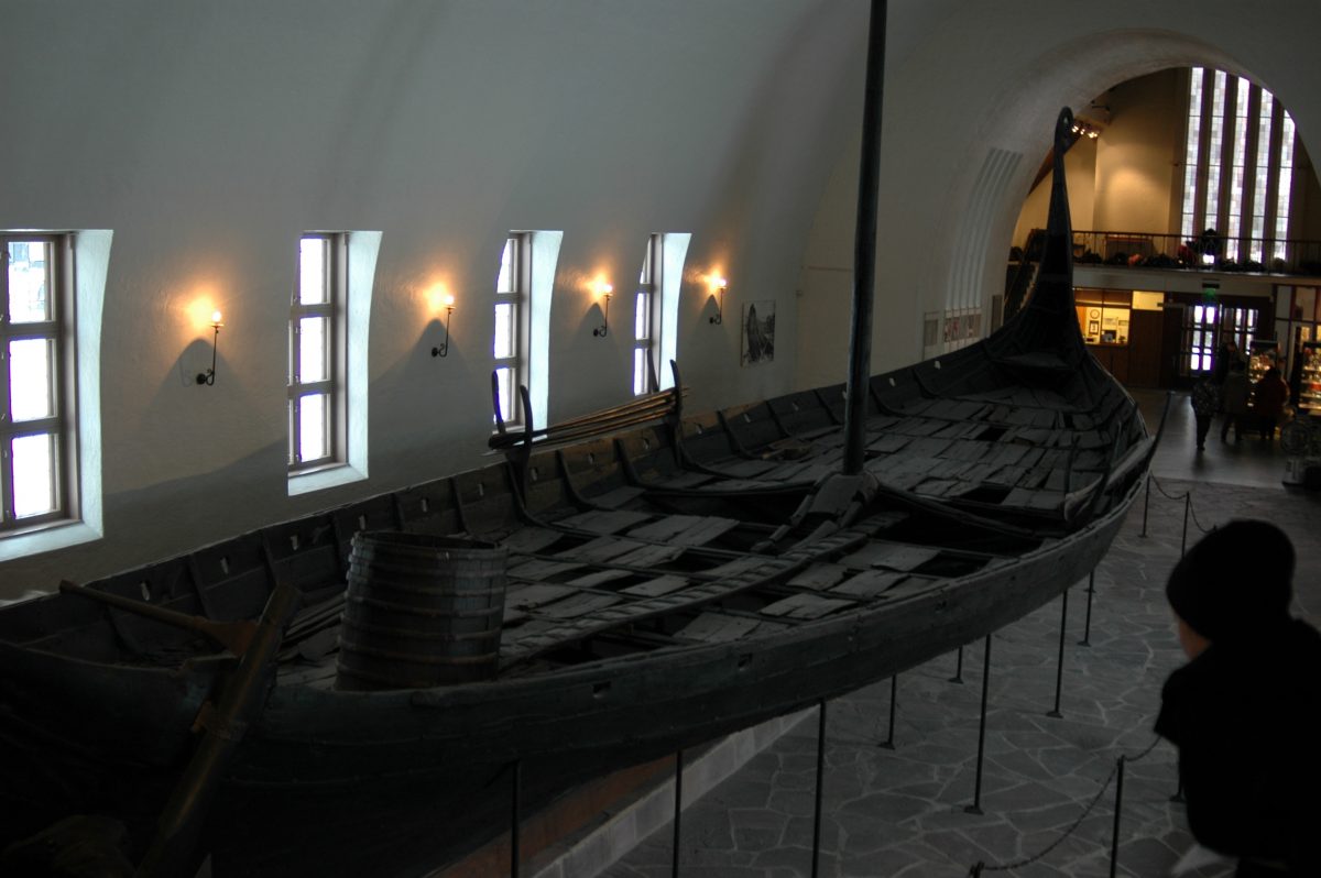 Viking Ship Museum - 2004-12-03-122759